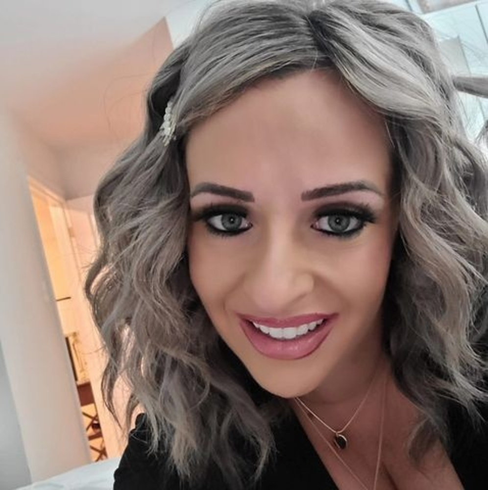 Meet your Posher, Kelly